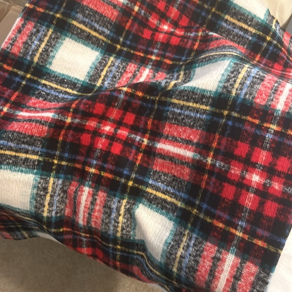 Old Navy plaid White Tartan Blanket scarf soft brushed flannel - Picture 3 of 5